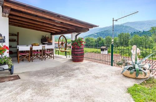 San Leonardo House | Holiday Home Casa Amica by Interhome