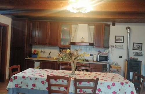 Tolentino House | Holiday Home "Casa degli Ulivi" with Private Pool & Wi-Fi