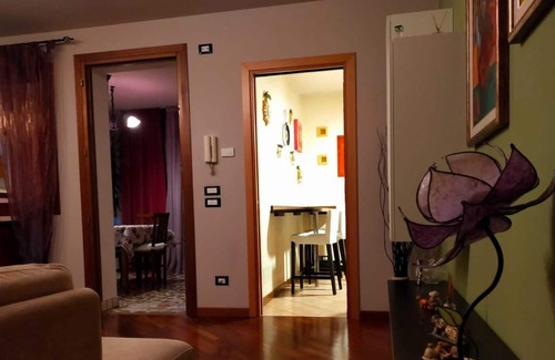 Fontanafredda House | Holiday Home 'Casa Meravigliosa Con Giardino' with Mountain View, Wi-Fi and Air Conditioning