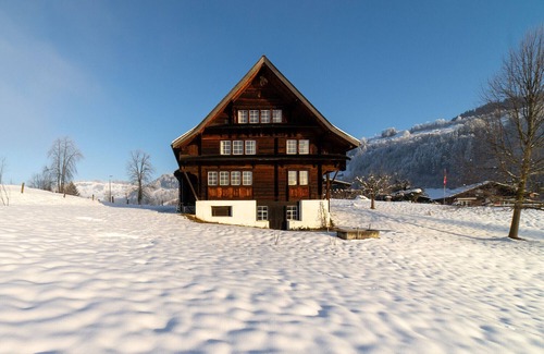 Krummenau Ski Chalet | Holiday Home Chammern Krummenau-Nesslau