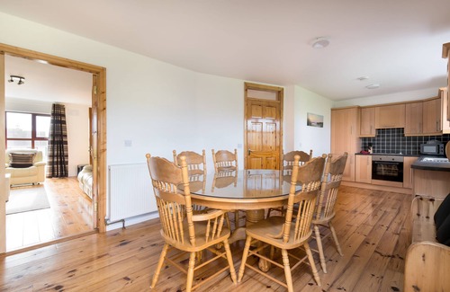 Templetown House | Holiday Home Close to Hook Lighthouse on Ireland's Ancient East. Ceol Na Mara Sleeps 11