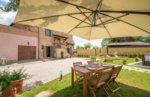 Lucignano House | Holiday Home Croce by Interhome