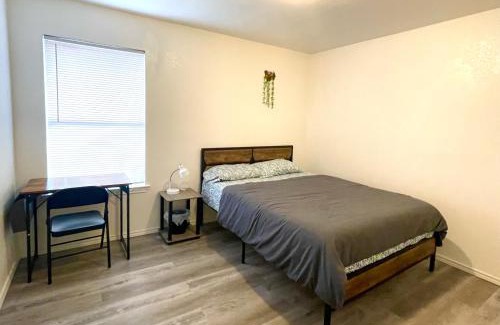 Dallas House | Holiday home Dallas