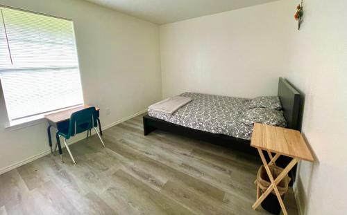 Dallas House | Holiday home Dallas