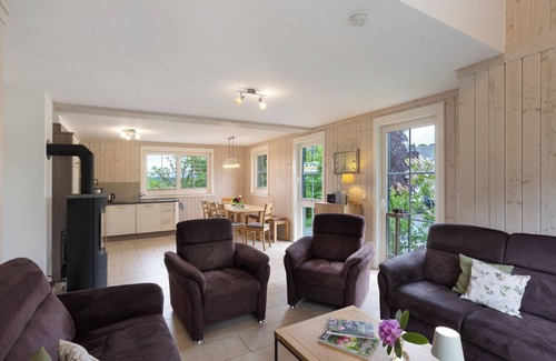 Wasserfall House | Holiday Home 'Wasserfall' with Private Terrace, Private Garden and Wi-Fi