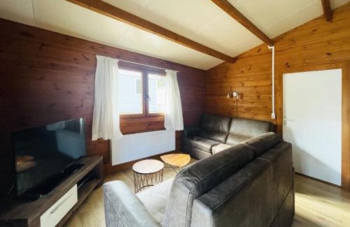 Schinveld House | Holiday Home De Brenkberg-1 by Interhome