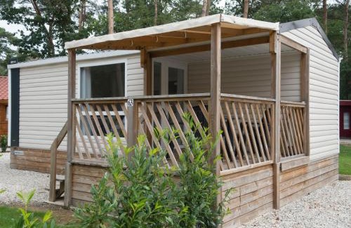 Schinveld House | Holiday Home De Brenkberg-1 by Interhome