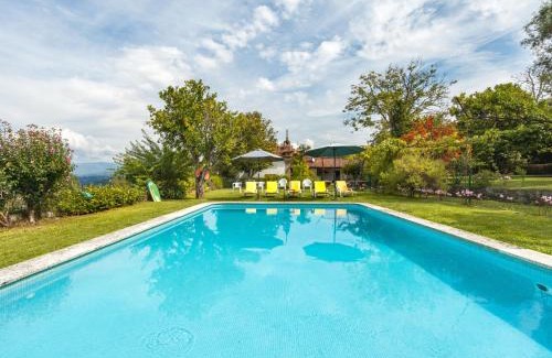 Gondufe House | Holiday Home De Ferreira by Interhome