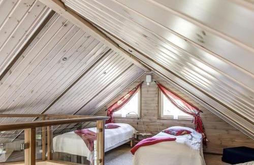 Lekeryd House | Holiday Home Djuvarp Ängen - SND117 by Interhome