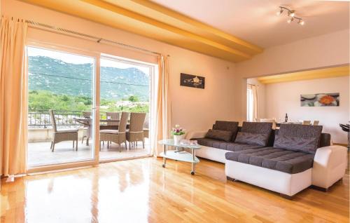 Duge Njive House | Holiday Home Duge Njive With Outdoor Swimming Pool 312