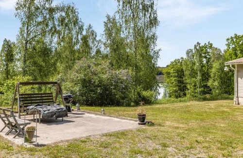 Olofstrom House | Holiday Home Erikstorp Villan by Interhome