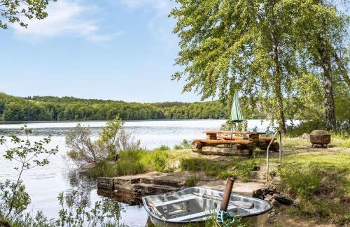 Olofstrom House | Holiday Home Erikstorp Villan by Interhome