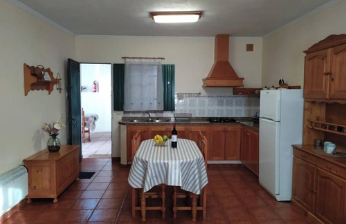 Icod de los Vinos House | Holiday Home LaCerca with Sea View, Pool, Wi-Fi & Garden