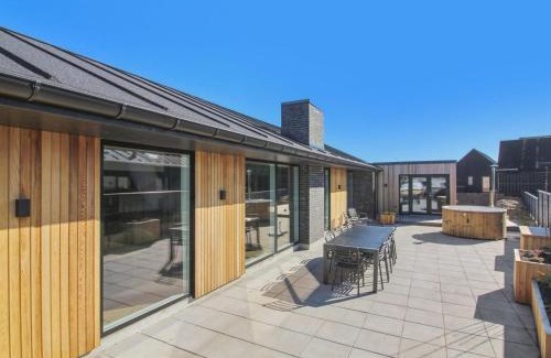Lokken House | Holiday Home Esme - 400m from the sea by Interhome