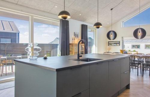 Lokken House | Holiday Home Esme - 400m from the sea by Interhome