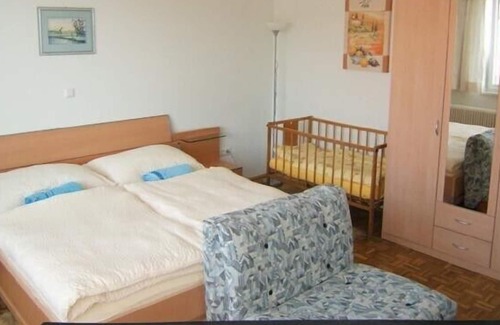 Leitzersdorf House | Holiday home for sole use, rural idyll near Vienna.