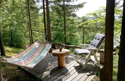 Predjama House | Holiday Home Forest Peace, Lavrovec