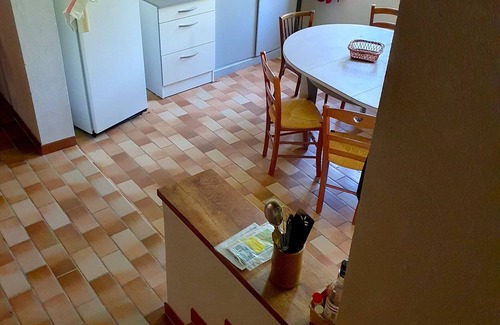 La Motte-Chalancon House | Holiday Home 'Fonfroide, Drome Provençale' with Mountain View and Private Garden