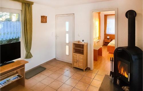 Sußebach House | Holiday Home Hauptstrasse B