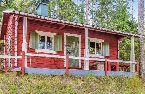 Parikkala House | Holiday Home Heinälampi by Interhome