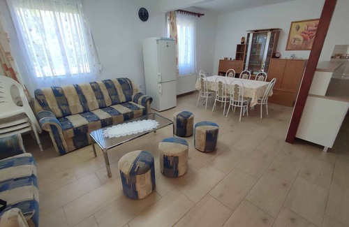 Balatonmariafurdo House | Holiday home with pool, air conditioning and wifi