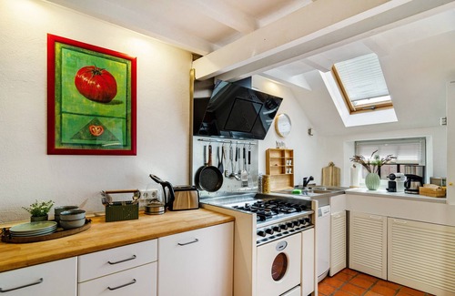 Reithamm House | Holiday Home "Huus Ant Kornfeld Ground Floor" with Shared Garden and Wi-Fi