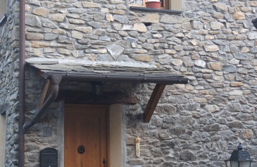 Agaggio Inferiore House | Holiday home in Liguria - Argentina Valley (IM) - Natural swimming pool in the creek
