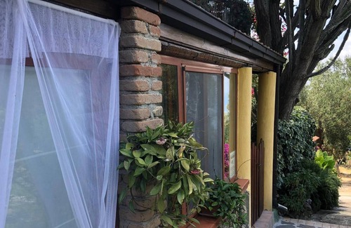 Caprioli House | Holiday Home 'Il Vicolo Casa Vacanze - Glicine' with Sea View, Wi-Fi and Air Conditioning