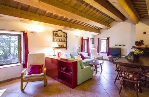 Cossignano House | Holiday Home in Cossignano with Pool