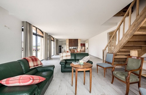 Cercy-la-Tour House | Holiday Home in Cercy-la-Tour with Terrace