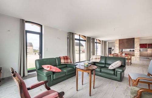 Cercy-la-Tour House | Holiday Home in Cercy-la-Tour with Terrace