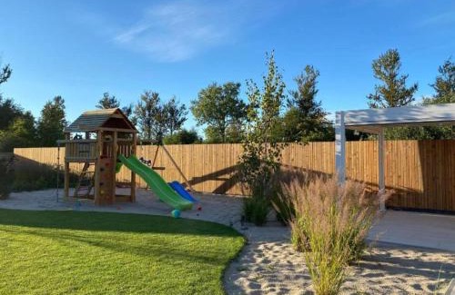 Grzybowo House | Holiday Home in Grzybowo near Wide Beach
