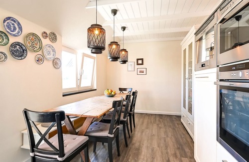 Hellendoorn House | Holiday Home in Hellendoorn with Garden