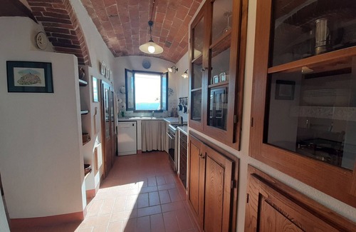 Montecastelli House | Holiday Home in Tuscany near Fortress Silliana