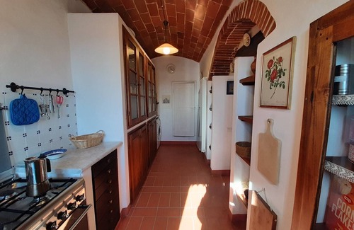 Montecastelli House | Holiday Home in Tuscany near Fortress Silliana