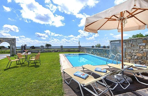 Kiotari House | Holiday home in Kiotari near the beach