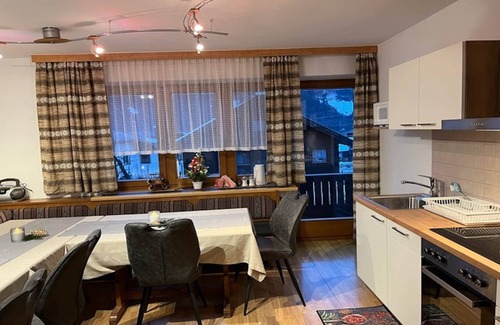 Lengdorf House | Holiday Home in Lengdorf near Ski Slopes