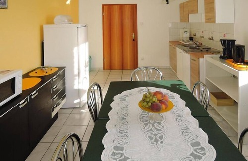 Miedzyzdroje Apartment | Holiday Home in Lubin near Wollin Park