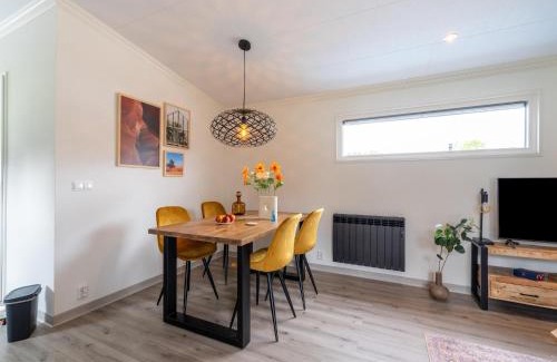 Molenschot House | Holiday Home in Molenschot near Nature Reserves, cleaning included
