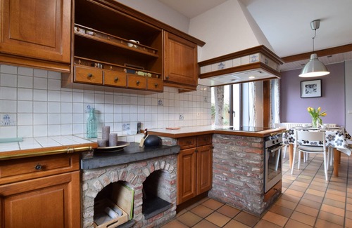 Bastogne House | Holiday Home in Noville With Garden & BBQ