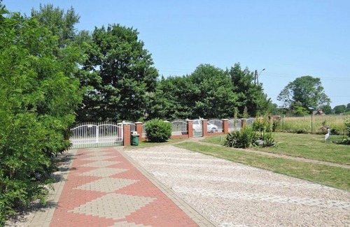 Nowe Warpno House | Holiday Home in Nowe Warpno