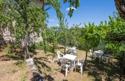 Sellano House | Holiday Home in Sellano with Pool & Views