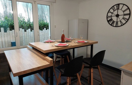Sibiril House | Holiday Home in Sibiril near Sandy Beach