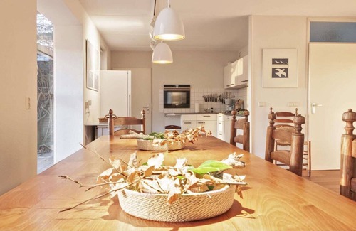 Terherne House | Holiday Home in Terherne near Scenic Friesland