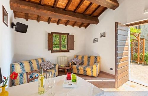 Citta di Castello House | Holiday Home in Umbria with Pool and Views