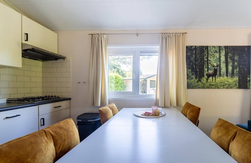 Voorthuizen House | Holiday Home in Voorthuizen near Veluwe Forest