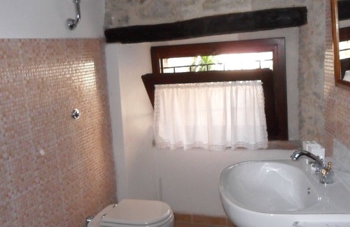 Terria House | Holiday Home 'Casa Di Silvia A Bernara' with Mountain View