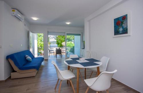 Brodarica Apartment | Holiday Home Ivana