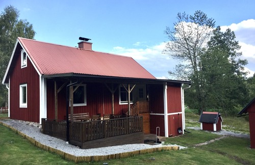 Tingsryd House | Holiday home Johannesdal near Mien, 4 people, Hot Tub