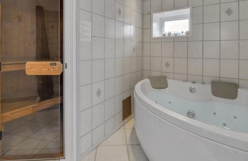 Ballum House | Holiday Home Juuso - 20km from the sea by Interhome